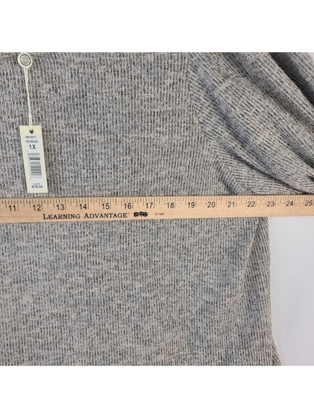 NEW Max Studio London Women's Gray/Beige Textured Tunic Sweater Top Sz 1X - Picture 6 of 8